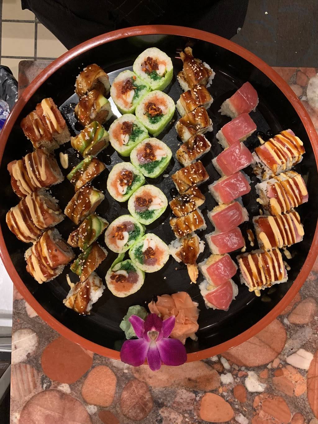 Passion Asian Bistro | restaurant | 25 Magothy Beach Rd, Pasadena, MD 21122, USA | 4104393900 OR +1 410-439-3900