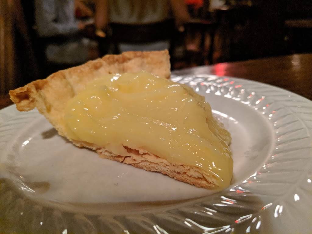 Mr. Martinos Trattoria | restaurant | 1646 E Passyunk Ave, Philadelphia, PA 19148, USA | 2157550663 OR +1 215-755-0663