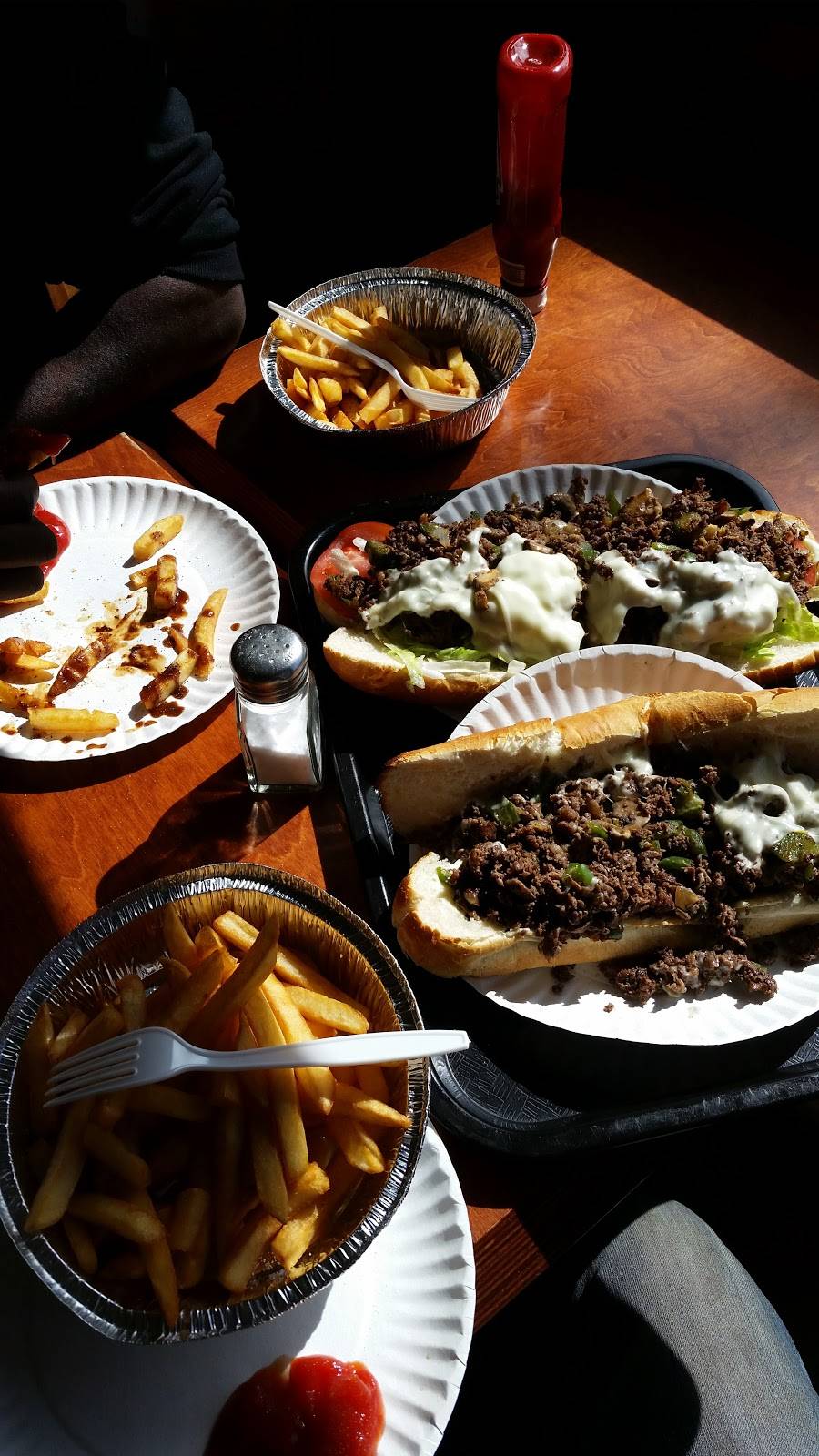 Minerva Pizza House | restaurant | 75 Main St, Fairhaven, MA 02719, USA | 5089975120 OR +1 508-997-5120