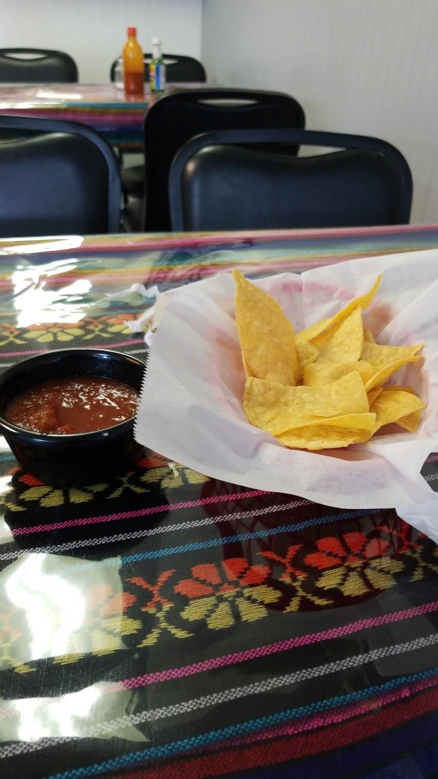 Castañeda Mexican Restaurant | restaurant | 141 W Penn Ave, Robesonia, PA 19551, USA | 6106938000 OR +1 610-693-8000