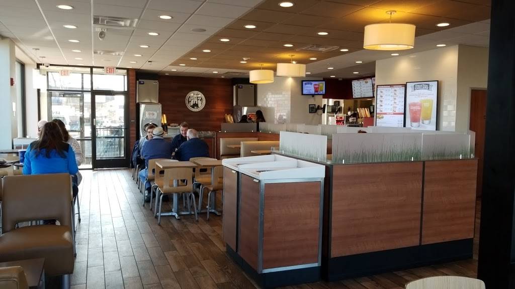 Wendys | restaurant | 786 Memorial Dr, Chicopee, MA 01020, USA | 4136120247 OR +1 413-612-0247