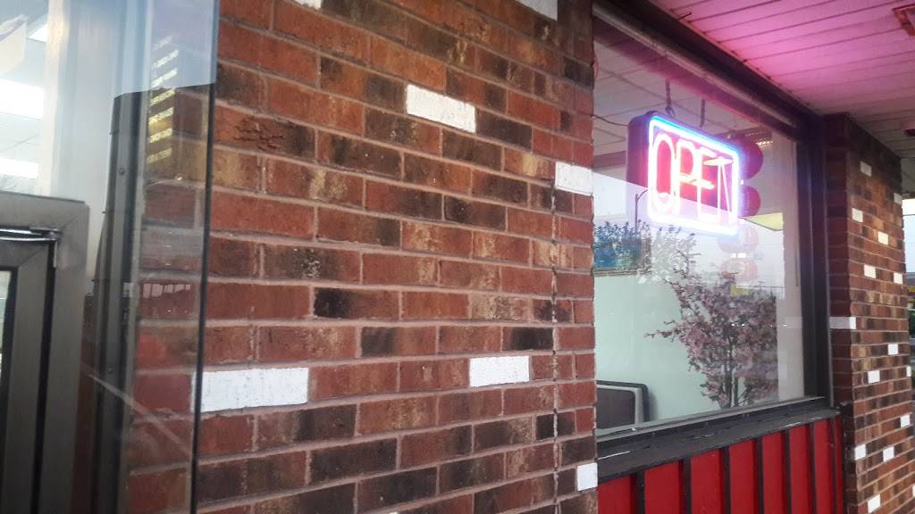 HONG KONG EXPRESS | restaurant | 7420 Good Hope Rd, Milwaukee, WI 53223, USA | 4143531888 OR +1 414-353-1888