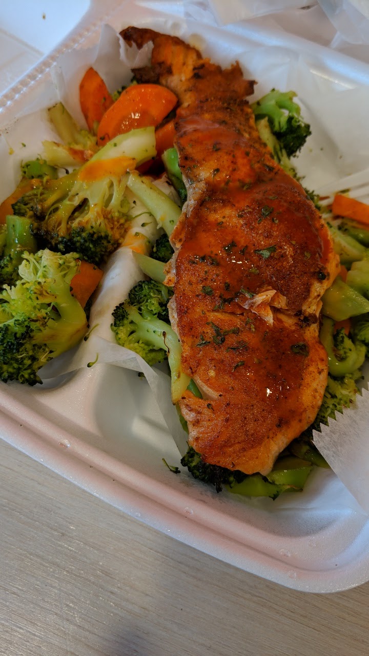 Pitkins Fish & Chicken | restaurant | 288 Utica Ave, Brooklyn, NY 11213, USA | 7187740304 OR +1 718-774-0304