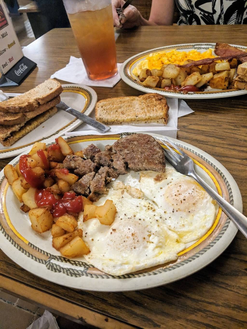 Memaws Bar-B-Q | restaurant | 4916 Babcock St NE, Palm Bay, FL 32905, USA | 3214099670 OR +1 321-409-9670