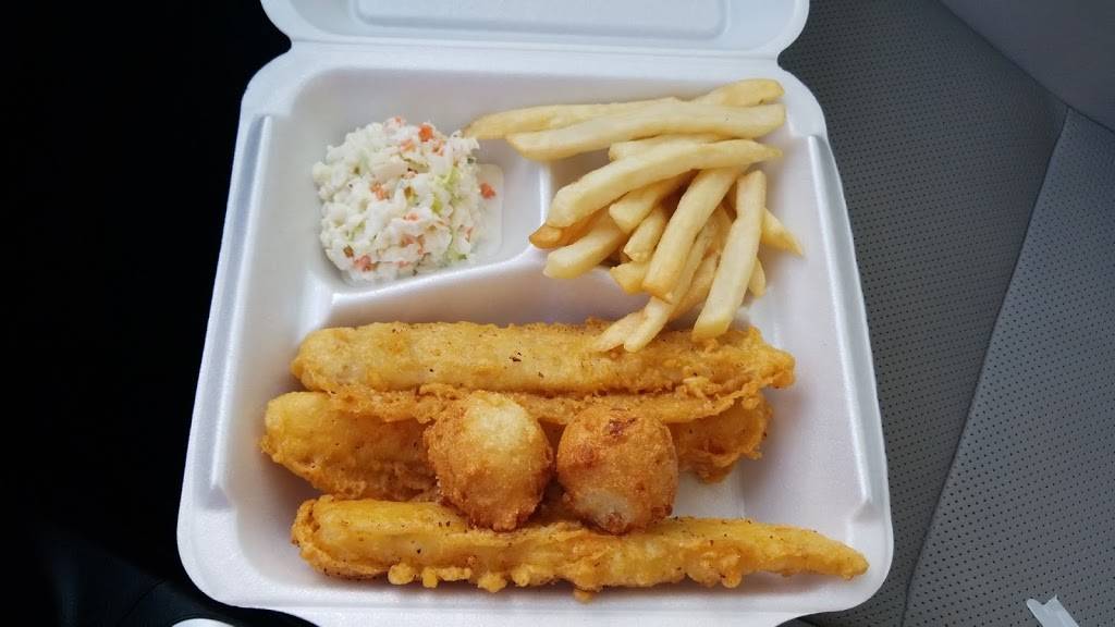 Captain Ds | restaurant | 304 S Main St, Statesboro, GA 30458, USA | 9127643636 OR +1 912-764-3636