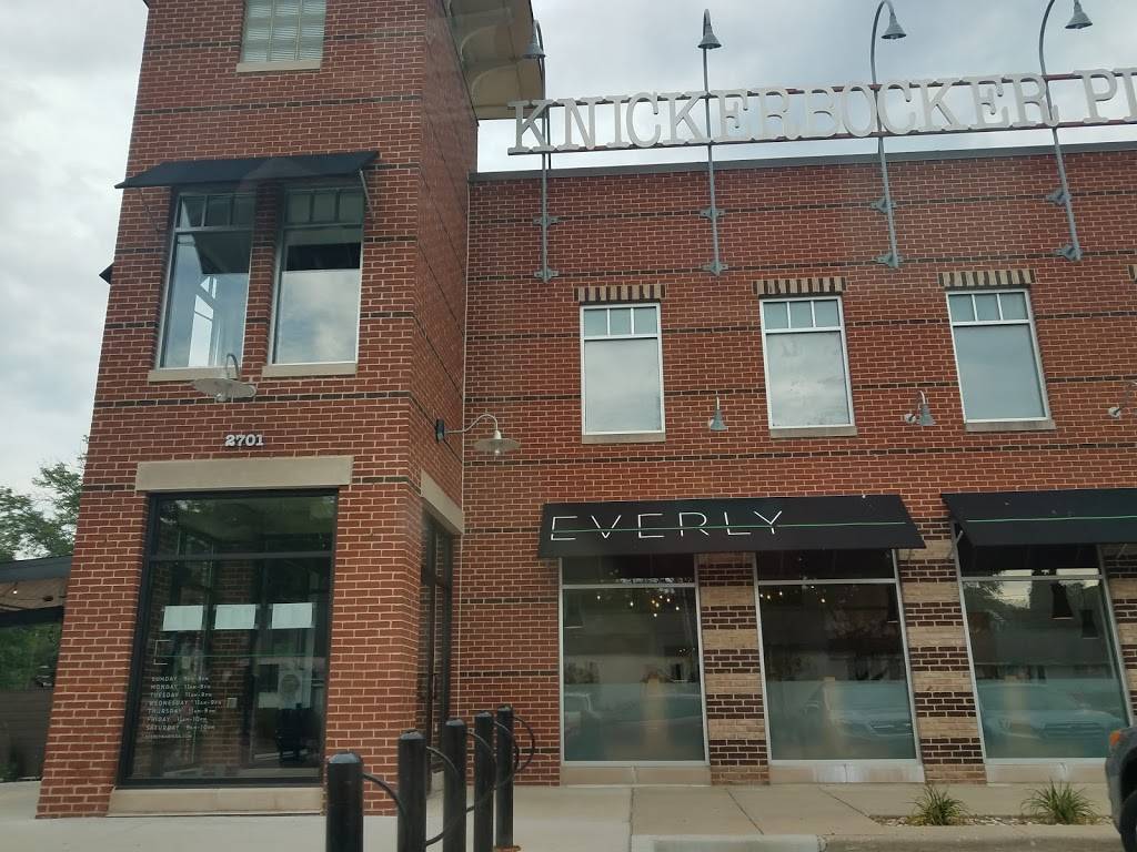 Everly | restaurant | 2701 Monroe St, Madison, WI 53711, USA | 6084165242 OR +1 608-416-5242