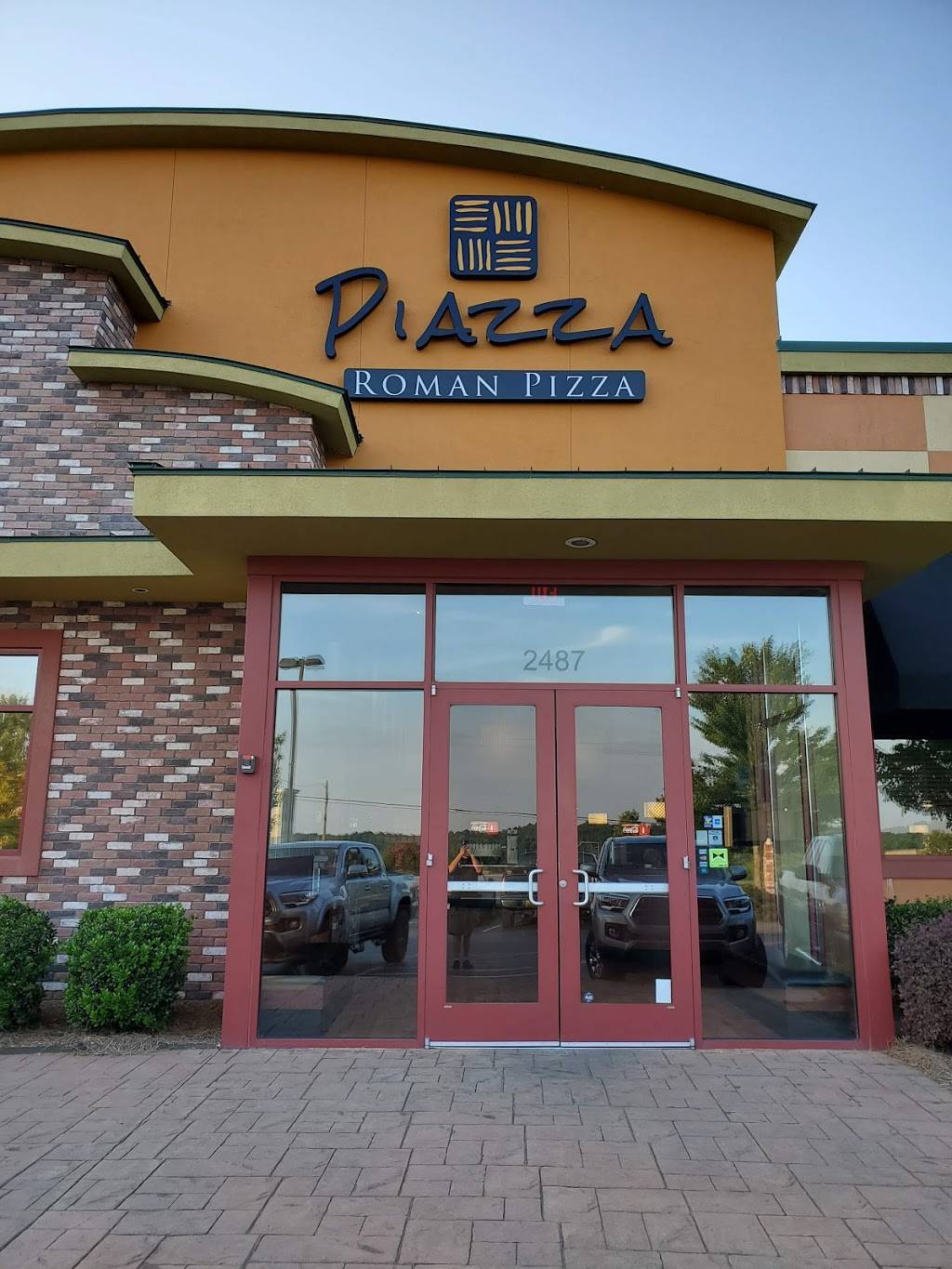 Piazza Roman Pizza | restaurant | 2487 E Glenn Ave, Auburn, AL 36830, USA | 3348269180 OR +1 334-826-9180