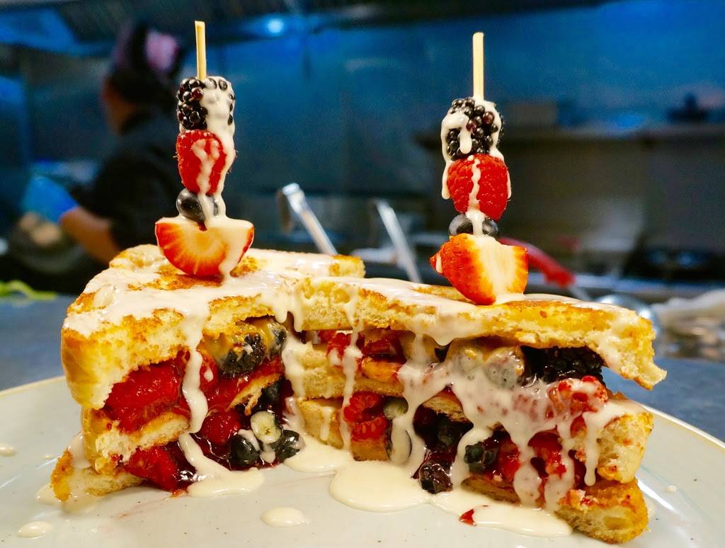 Le Moo | restaurant | 2300 Lexington Rd, Louisville, KY 40206, USA | 5024588888 OR +1 502-458-8888