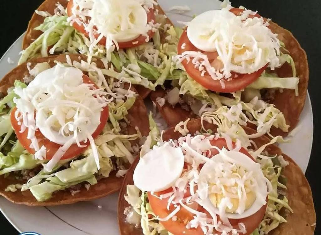 Karlitas antojitos centroamericanos | restaurant | 3249 nw 22 ave. Miami fl. 33142 Tel. 786 461 0404, Miami, FL 33142, USA | 7864610404 OR +1 786-461-0404