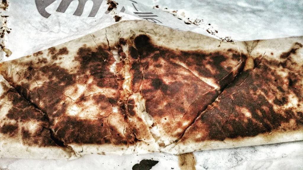 Taco Bueno | restaurant | 6834 Wesley St, Greenville, TX 75402, USA | 9034544620 OR +1 903-454-4620