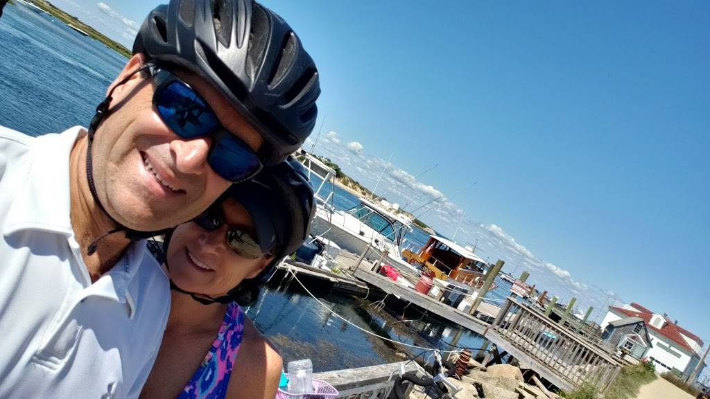 Menemsha Galley | restaurant | 515 N Rd, Chilmark, MA 02535, USA | 5086459819 OR +1 508-645-9819