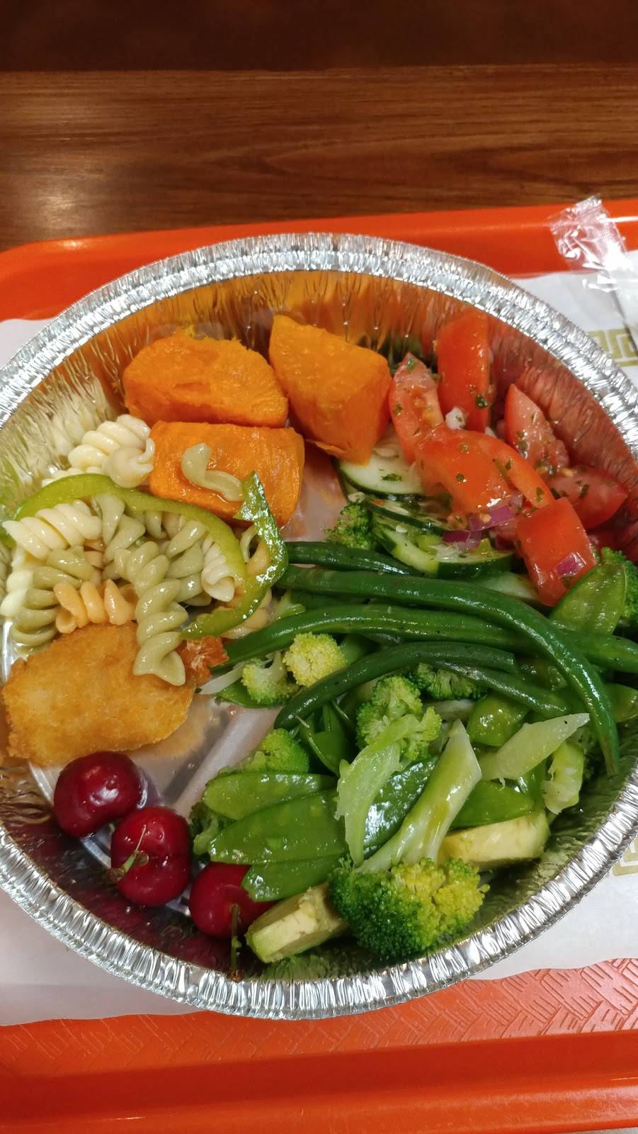 Pages Restaurant On the Mall | restaurant | 150 Halsey St, Newark, NJ 07102, USA | 9736236284 OR +1 973-623-6284