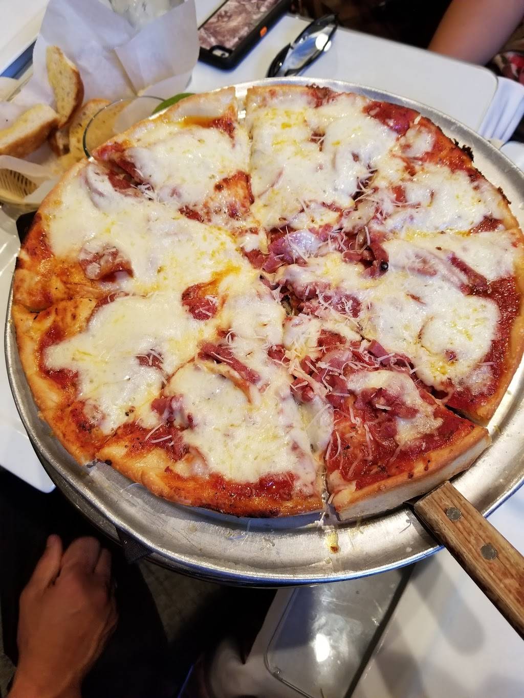 Capparellis On Main | restaurant | 2524 N Main Ave, San Antonio, TX 78212, USA | 2107355757 OR +1 210-735-5757