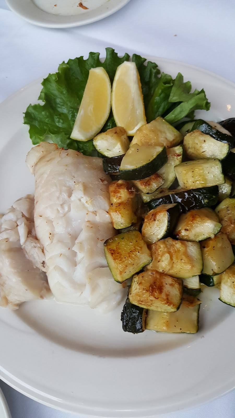 Roccos Restaurant | restaurant | 193 Main St, Wilmington, MA 01887, USA | 9786577361 OR +1 978-657-7361