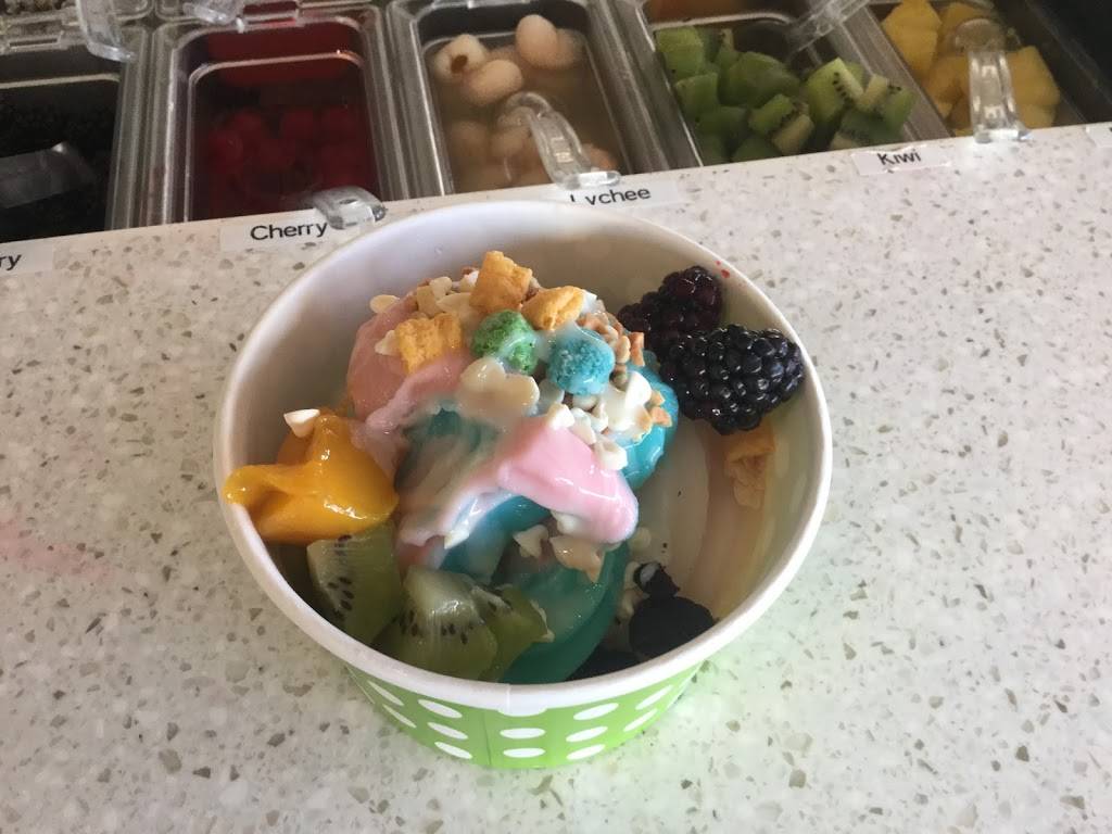 Cantaloop Deserts. & Snacks | cafe | 7095 Hollywood Blvd #106, Los Angeles, CA 90028, USA | 3238740886 OR +1 323-874-0886