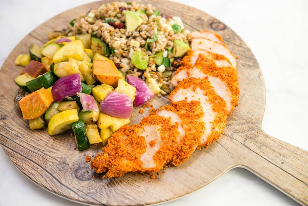 Greenleaf Gourmet Chopshop | restaurant | 3321 Hyland Ave, Costa Mesa, CA 92626, USA | 7148622480 OR +1 714-862-2480