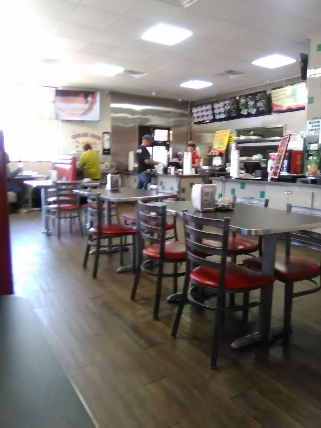 Albertos Mexican food | restaurant | 33389 CA-74, Hemet, CA 92545, USA | 9514910950 OR +1 951-491-0950