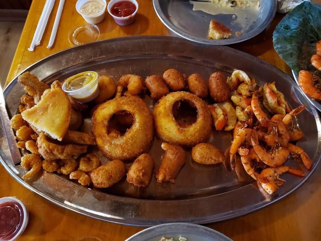 Top O The River | restaurant | 5831 TN-57, Michie, TN 38357, USA | 7316323287 OR +1 731-632-3287