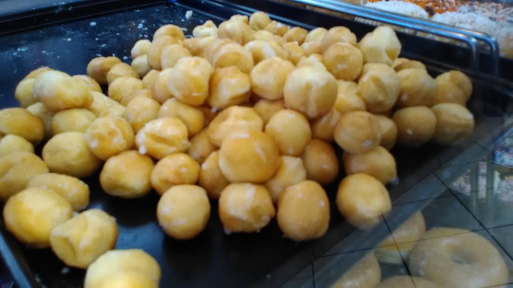 Winchells Donut House | cafe | 571 S Lake Ave, Pasadena, CA 91101, USA | 6263967065 OR +1 626-396-7065