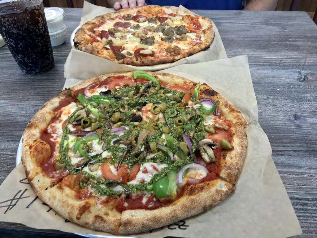 Grandpa’s Pizza | restaurant | 4138 S New Braunfels Ave, San Antonio, TX 78223, USA | 2105318787 OR +1 210-531-8787