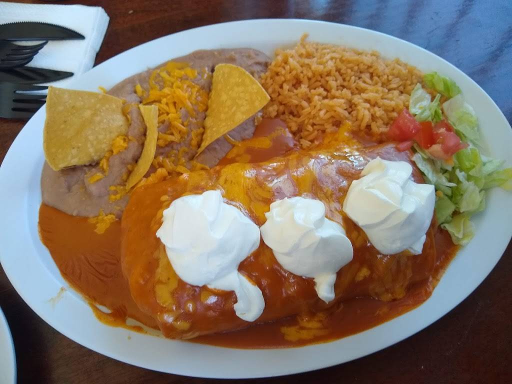 El Torero Restaurant | restaurant | 222 E 3rd St, Corona, CA 92879, USA | 9517372738 OR +1 951-737-2738