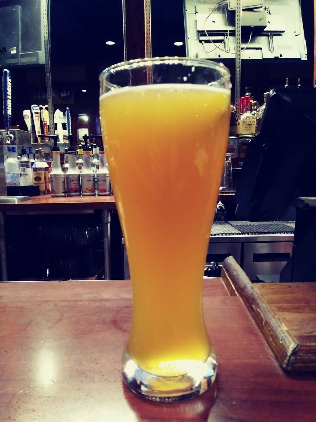 Ruby Tuesday | restaurant | 315 Rivers Edge Dr, Milford, OH 45150, USA | 5138314100 OR +1 513-831-4100