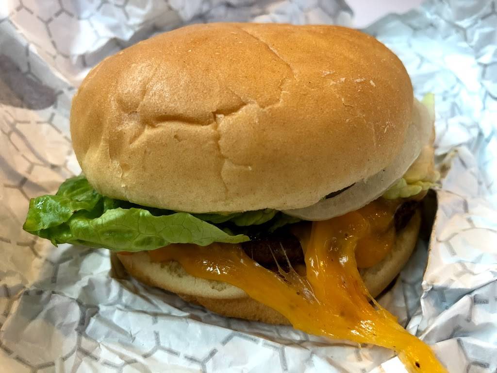 Gs Burgers | restaurant | 778 New Haven Rd, Naugatuck, CT 06770, USA | 2037237771 OR +1 203-723-7771