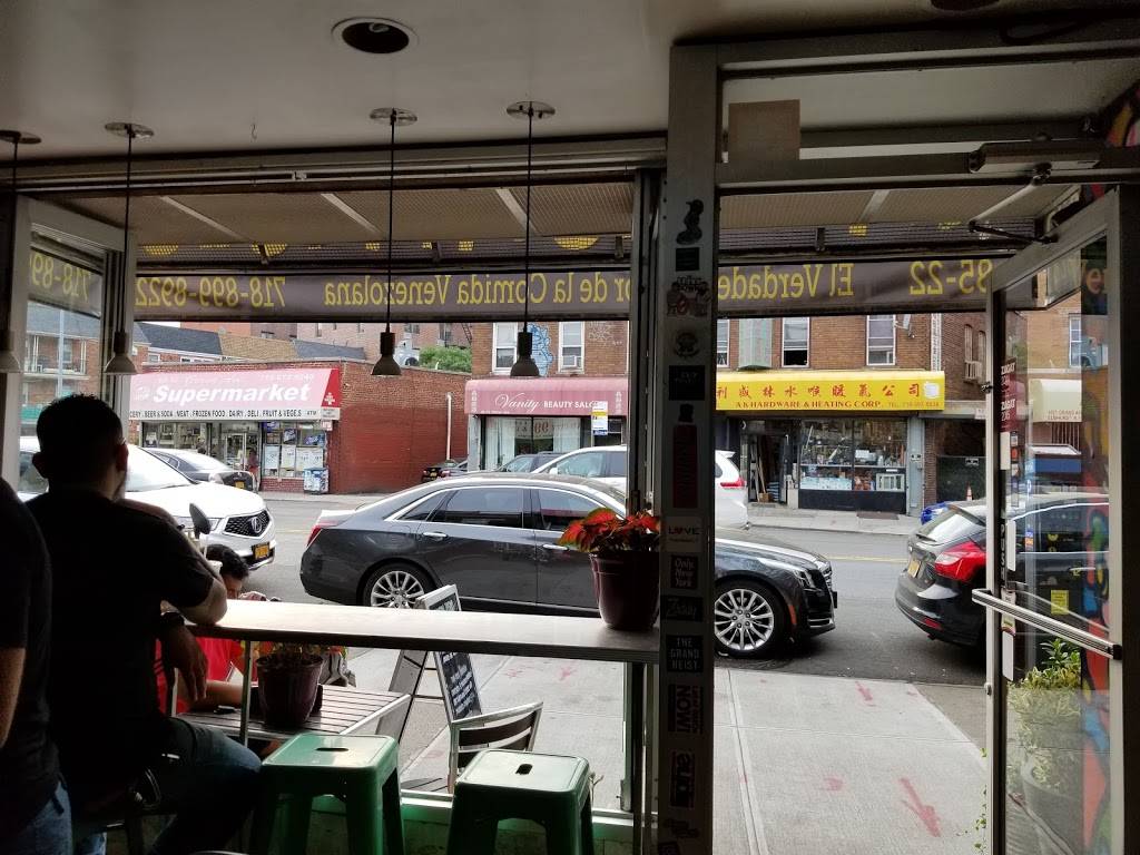 Patacon Pisao | meal takeaway | 85-22 Grand Ave, Elmhurst, NY 11373, USA | 7188998922 OR +1 718-899-8922