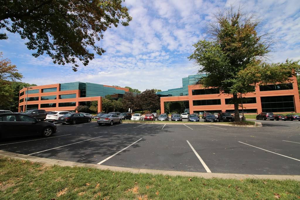 Capitol Deli | restaurant | 7600 Leesburg Pike # B, Falls Church, VA 22043, USA | 7034481166 OR +1 703-448-1166