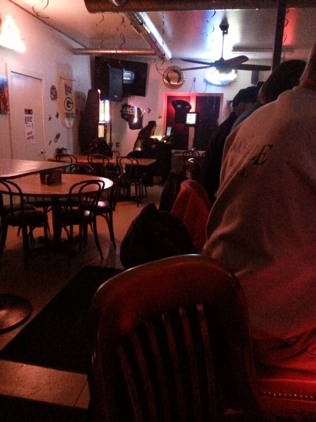 59er Driving Range & Diner | restaurant | 2209 E Vincent Rd, Milton, WI 53563, USA | 6082958648 OR +1 608-295-8648