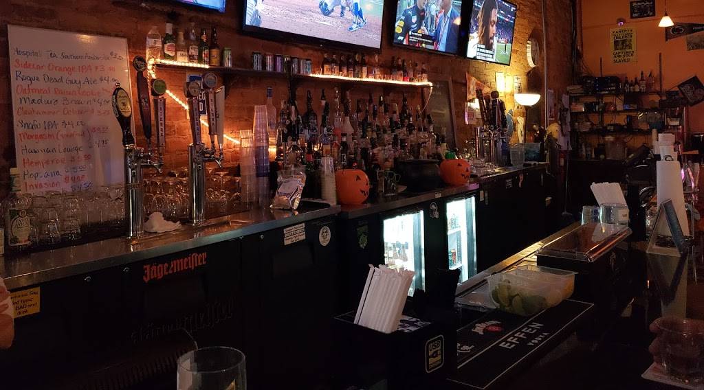 Pour Sports Pub & Grille | restaurant | 302 Trade St, Greer, SC 29651, USA | 8646555075 OR +1 864-655-5075