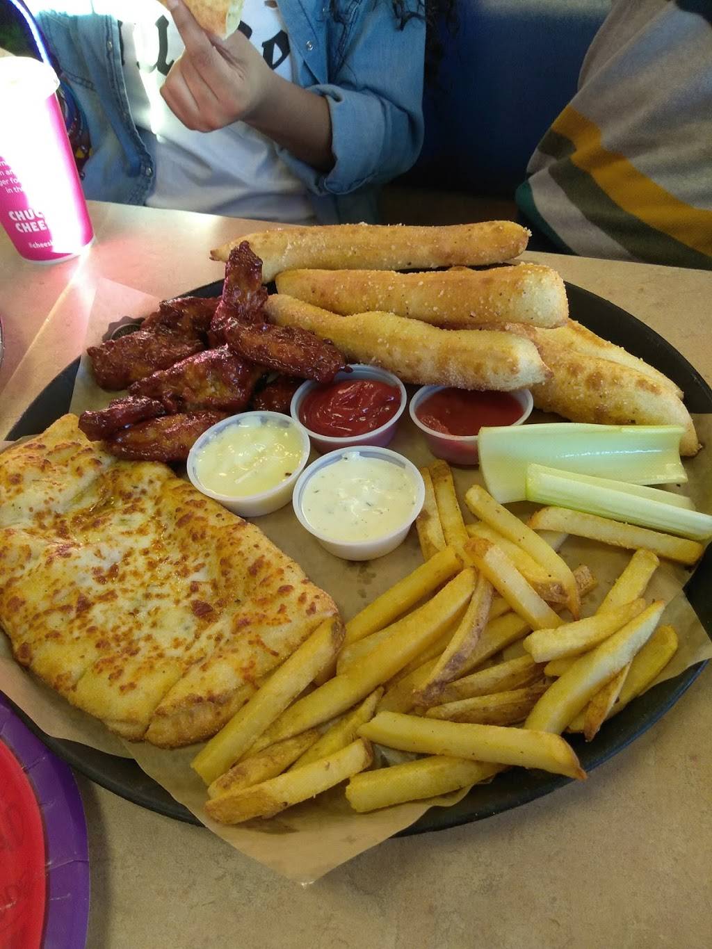 Chuck E. Cheeses | restaurant | 275 NJ-4, Paramus, NJ 07652, USA | 2014871088 OR +1 201-487-1088