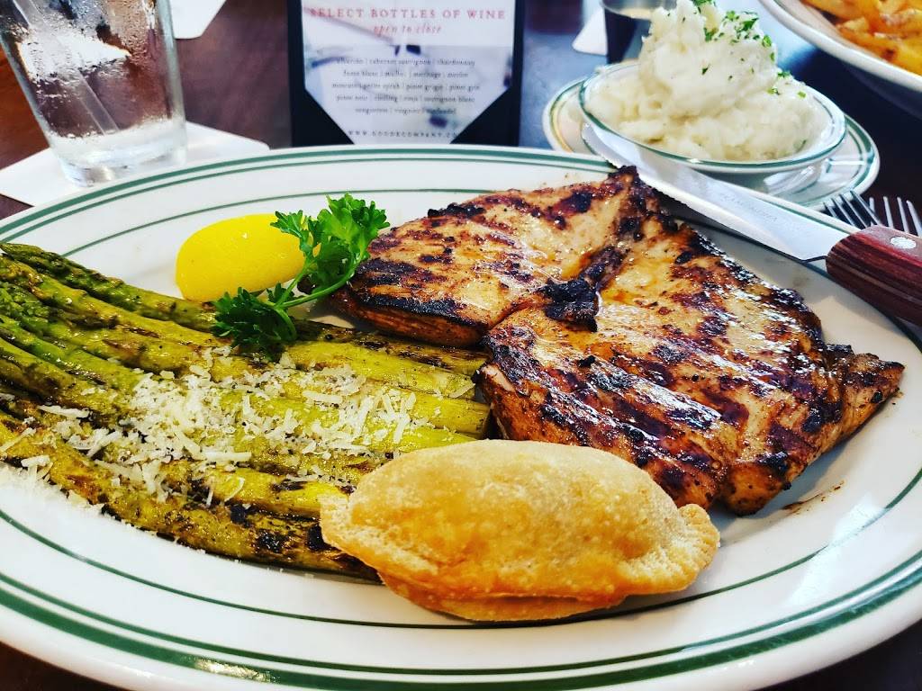 Goode Company Seafood | restaurant | 10211 Katy Fwy, Houston, TX 77024, USA | 7134647933 OR +1 713-464-7933