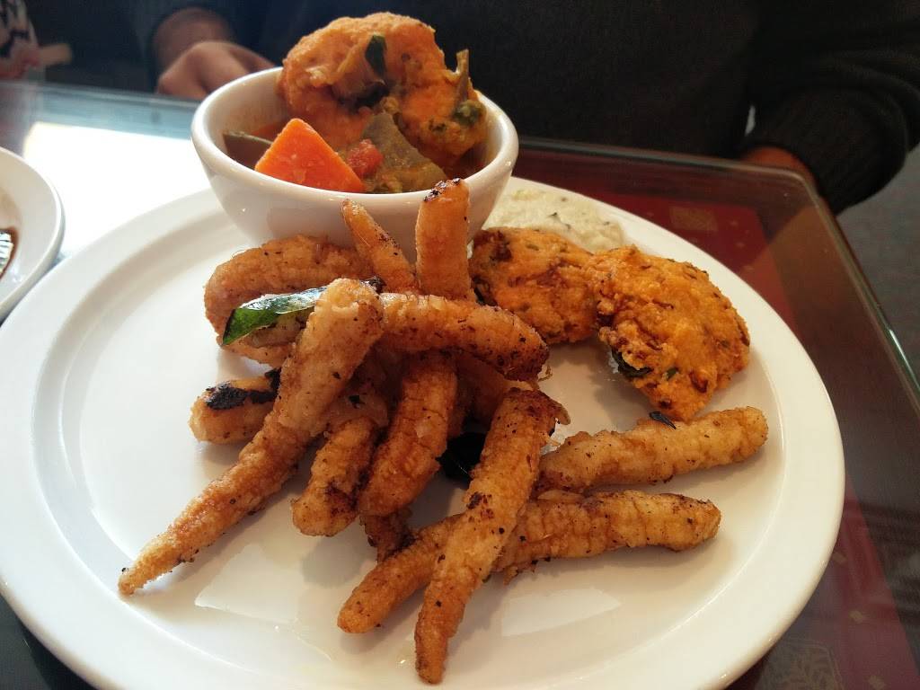 Apna Kitchen | restaurant | 1609 Cottage Ave, Columbus, IN 47201, USA | 8123767000 OR +1 812-376-7000