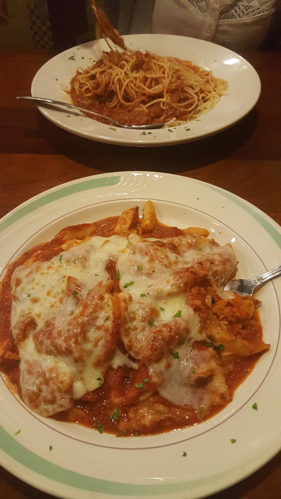 Benitos Italian Cafe & Pizzeria | restaurant | 155 Hampton Point Dr, St. Augustine, FL 32092, USA | 9047702884 OR +1 904-770-2884