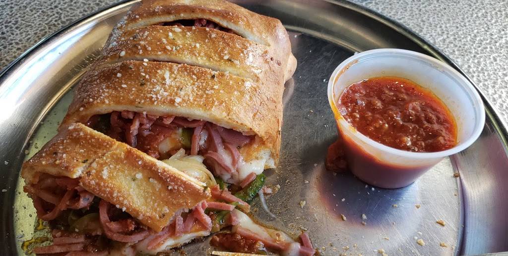 The Original Stavros Pizza House | restaurant | 262 S Beach St, Daytona Beach, FL 32114, USA | 3862585041 OR +1 386-258-5041