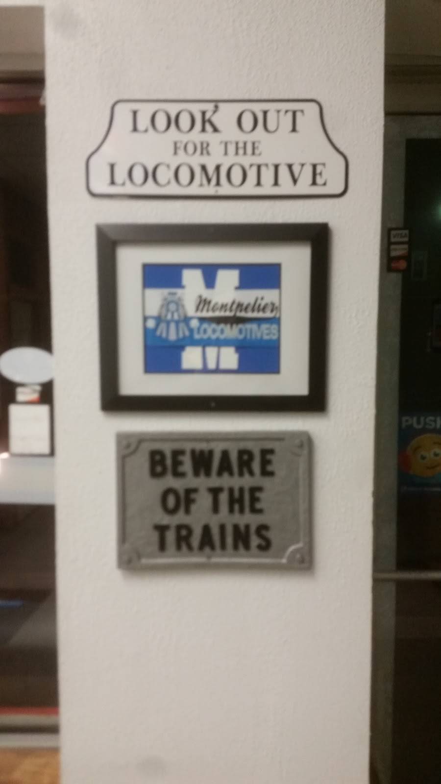 Tanos Pizza | restaurant | 111 N Jonesville St, Montpelier, OH 43543, USA | 4194858334 OR +1 419-485-8334