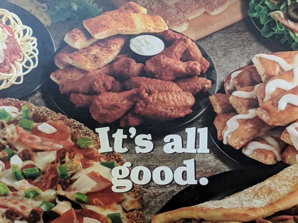 Hungry Howies Pizza | meal delivery | 1555 E Bay Dr, Largo, FL 33771, USA | 7275845390 OR +1 727-584-5390