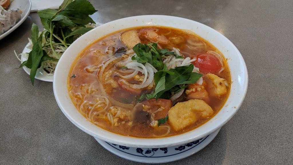 Bánh Cuốn Tây Hồ Restaurant | restaurant | 6840 65th St #125, Sacramento, CA 95828, USA | 9163951188 OR +1 916-395-1188