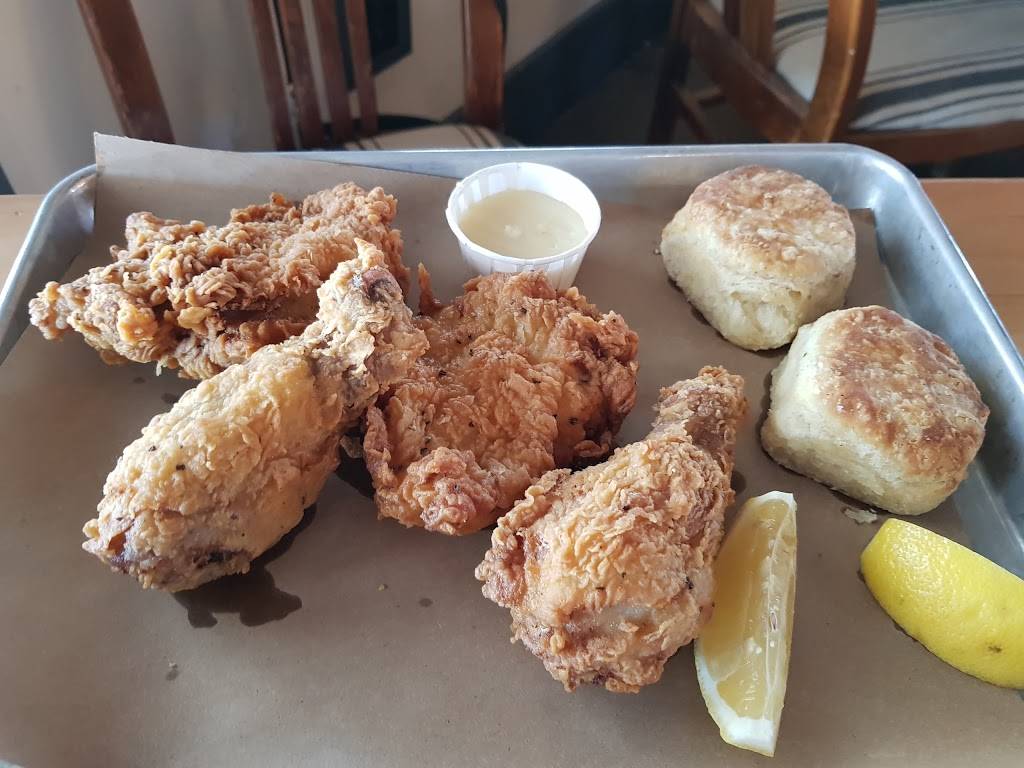 Porch | restaurant | 20 4th St SE Upper Level, Rochester, MN 55904, USA | 5073226551 OR +1 507-322-6551