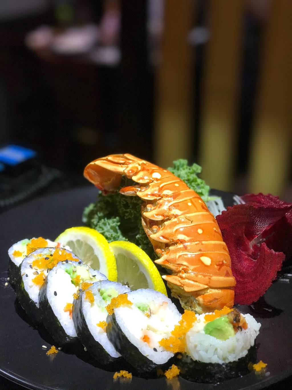 Sushi Planet Camarillo | restaurant | 2001 Ventura Fwy, Camarillo, CA 93010, USA | 8053837666 OR +1 805-383-7666