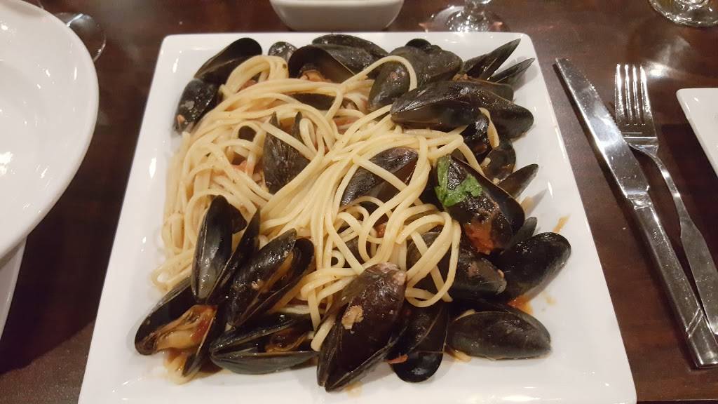 The Talk Restaurant | restaurant | 116 Main St, Watertown, MA 02472, USA | 6176003417 OR +1 617-600-3417