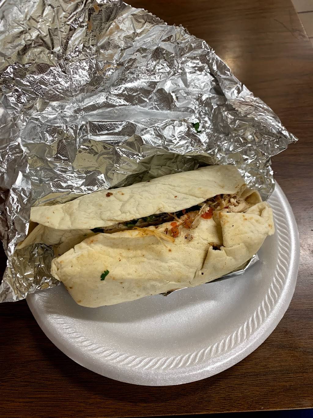 La Sirenita Taco Truck | restaurant | 10398 Avalon Rd NW, Albuquerque, NM 87121, USA | 5052648229 OR +1 505-264-8229