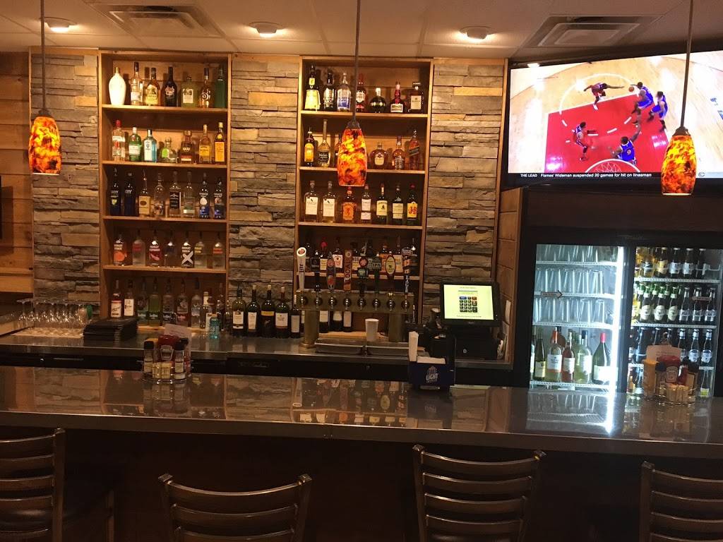 The Filling Station | restaurant | 120 W Main St #2002, Mt Pleasant, PA 15666, USA | 7245427772 OR +1 724-542-7772