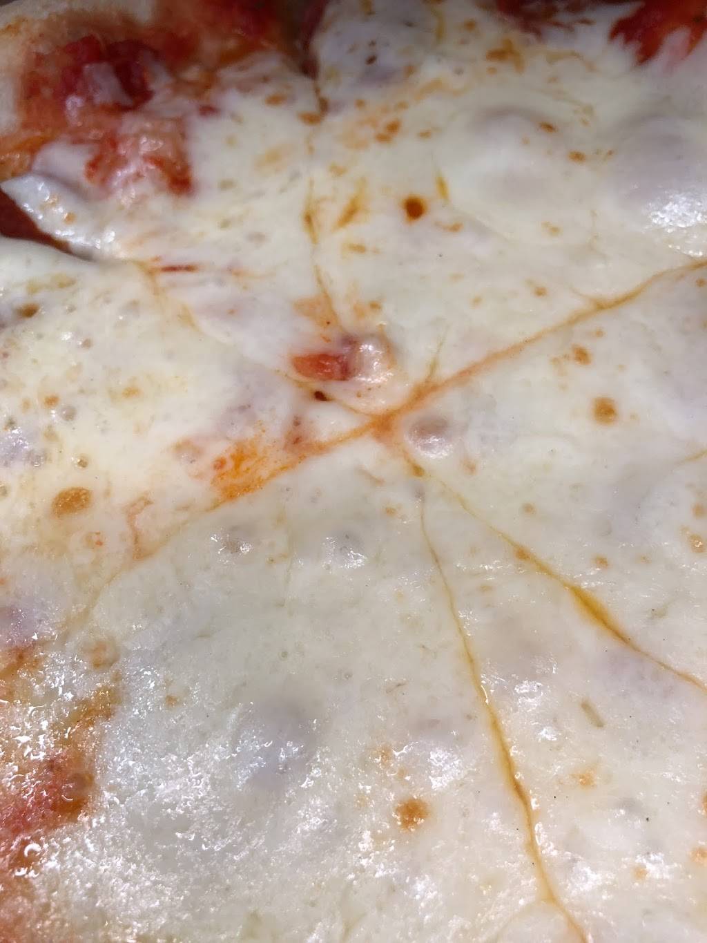 Woodgrain Pizzeria | restaurant | 5700 S Cicero Ave, Chicago, IL 60638, USA | 7735824450 OR +1 773-582-4450