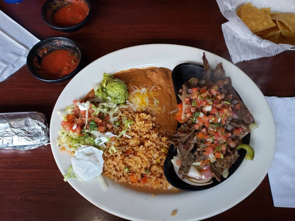 Cilantros Mexican Restaurant | restaurant | 646 N 114th St, Omaha, NE 68154, USA | 4025053686 OR +1 402-505-3686
