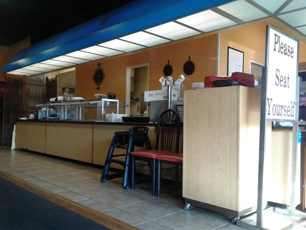 The Iron Skillet | restaurant | 165 Everett St, Bryson City, NC 28713, USA | 8284884766 OR +1 828-488-4766