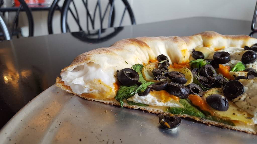 Pi Vegan Pizzeria | restaurant | 5301 Roosevelt Way NE, Seattle, WA 98105, USA | 2063431415 OR +1 206-343-1415