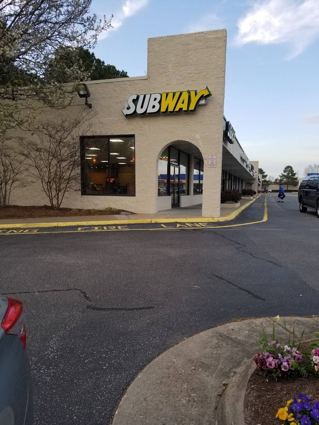 Subway Restaurants | restaurant | 1581 General Booth Blvd Ste 117 Unit 23 & 24Dam Neck Shopping Center, Virginia Beach, VA 23454, USA | 7574252224 OR +1 757-425-2224