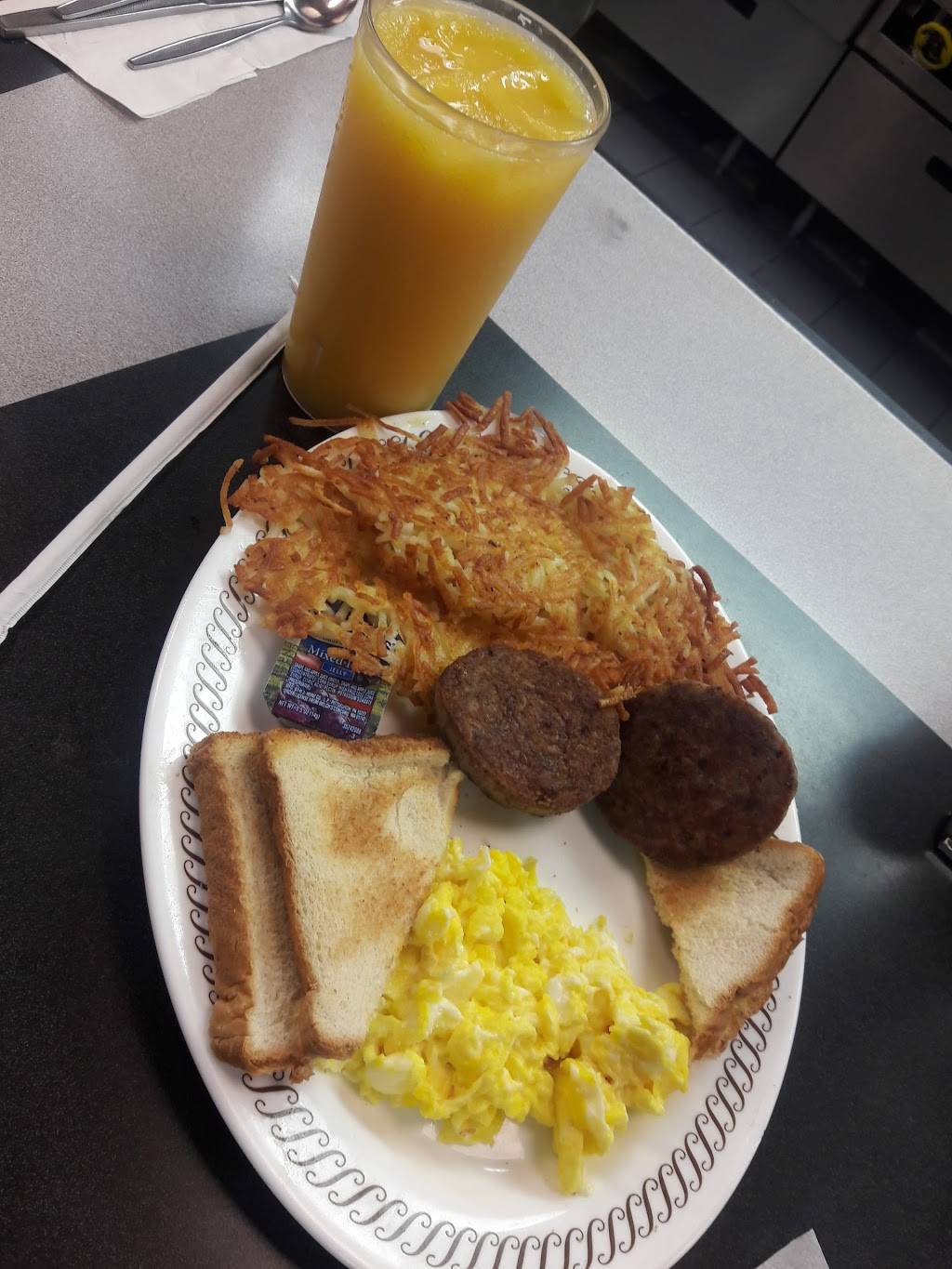 Waffle House | meal takeaway | 1106 S Cockrell Hill Rd, Duncanville, TX 75137, USA | 9727802983 OR +1 972-780-2983